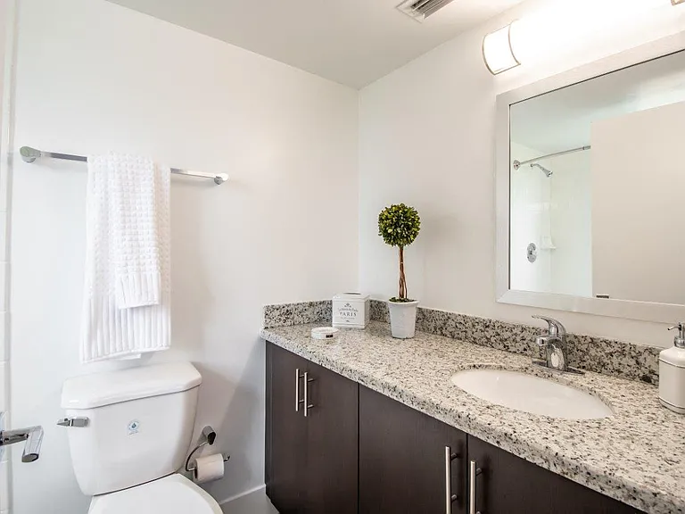 B2- Model Unit (2bd 2bth)