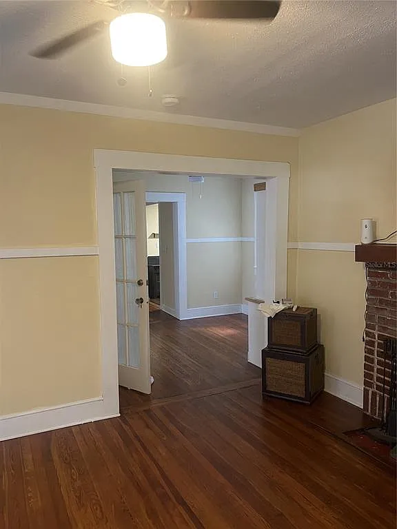 2 bed, 1.0 bath, 845 sqft, $1,700 — Photo 4