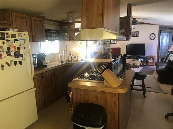 5th image of 1019 Pembrooke Ln