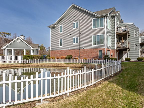 4th image of 422 Albemarle Boulevard #14a