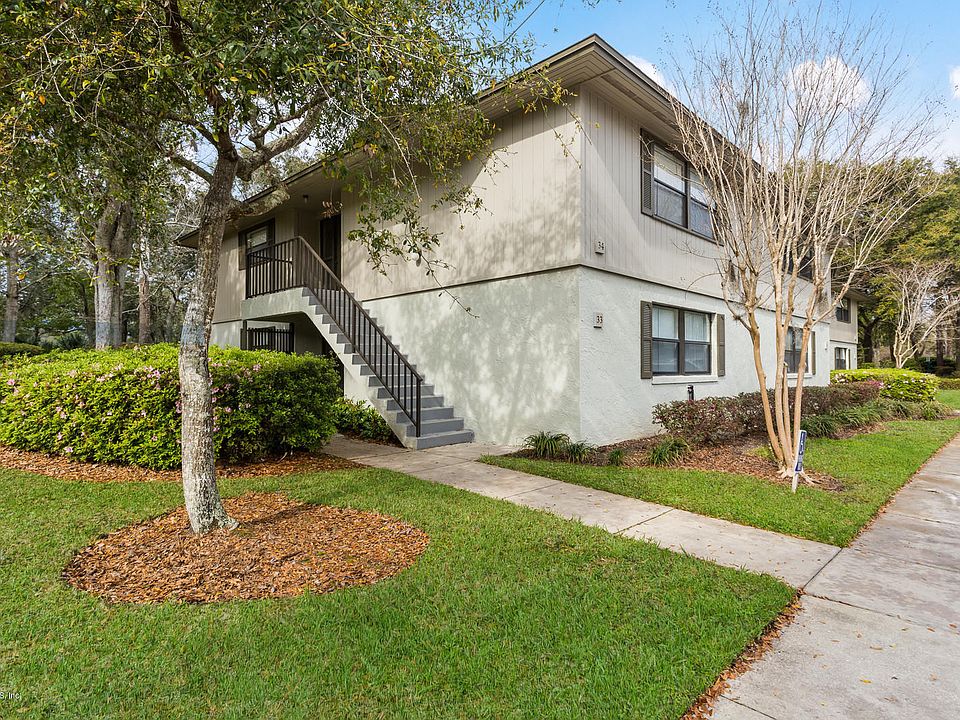 1st image of 33 Tarragona Ct