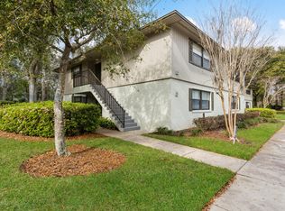 33 Tarragona Ct, Saint Augustine, FL 32086