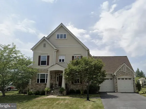 6796 Sholes Ct, Warrenton, VA 20187