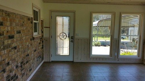5th image of 802 Lazy Daisy Ln