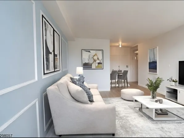 276 Prospect St #4, East Orange City, NJ 07017