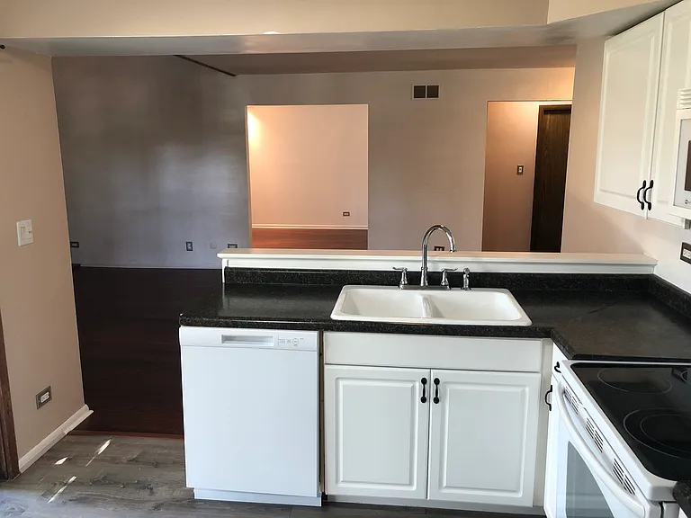 658 Beth Ct — Photo 9