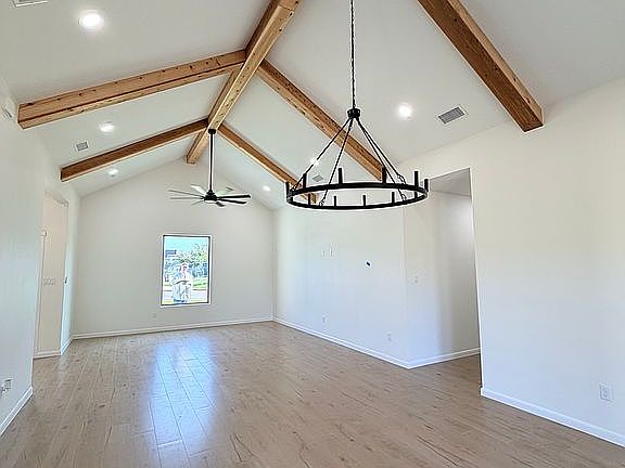 3rd image of 944 La Rosita Dr