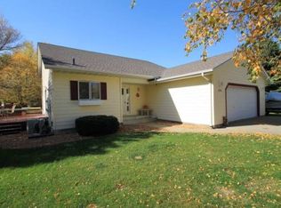 219 Meadowlark Ln SW, Melrose, MN 56352