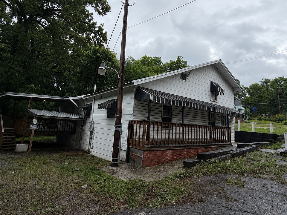 1st image of 801 Rutledge Dr