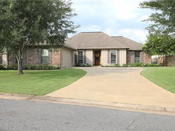 212 W Lakes Blvd, Alexandria, LA 71303