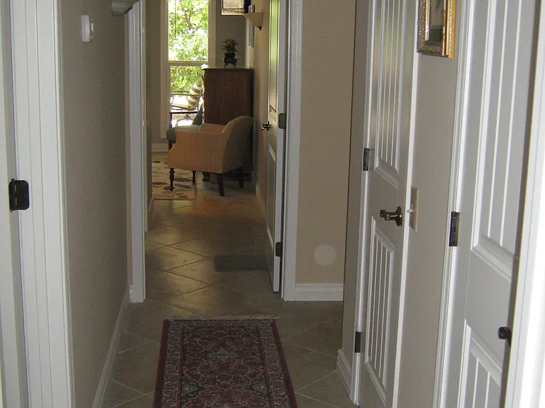 1 N 132nd Ave — Photo 16