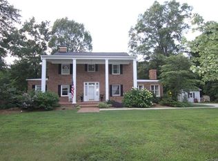 3717 Fairlane Dr, Gastonia, NC 28056
