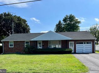 8 South Ave, Landisville, PA