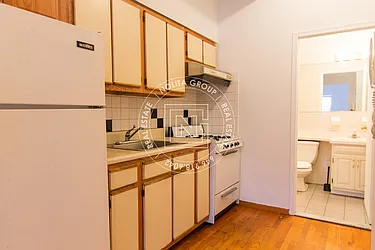 Rented by Nolita Group