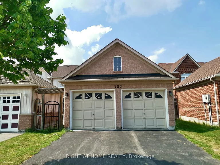753 Bur Oak Ave — Photo 22
