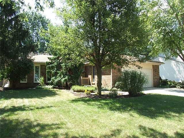 1st image of 889 Helenhurst Ct