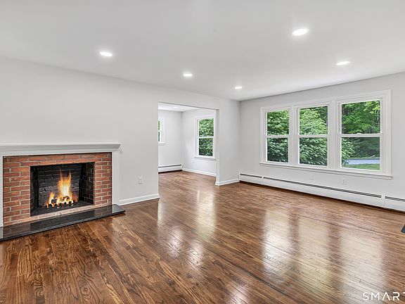 4th image of 7 Longview Road