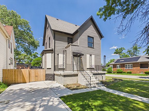 2nd image of 10100 S Eggleston Ave