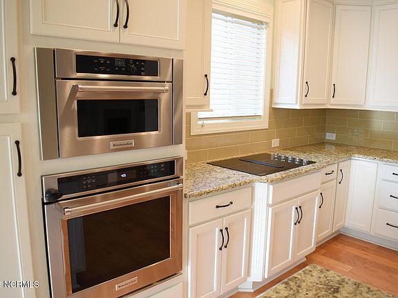 5th image of 1236 Lillibridge Dr
