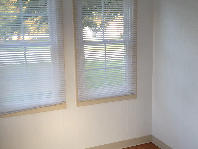 1500 Maple St — Photo 12