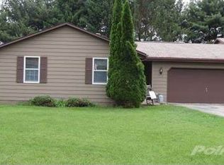 1925 Green Valley Dr #A, Janesville, WI 53546