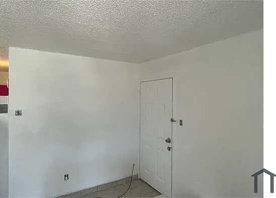 1430 Tami Lee Dr #3 — Photo 5