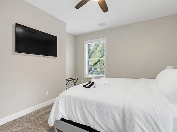 (undisclosed Address), Memphis, TN 38104