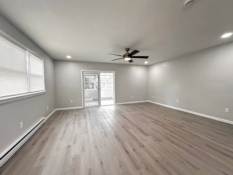 287 Pierce St #1 — Photo 11