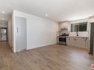 162 S Sycamore Ave #1/2, Los Angeles, CA 90036