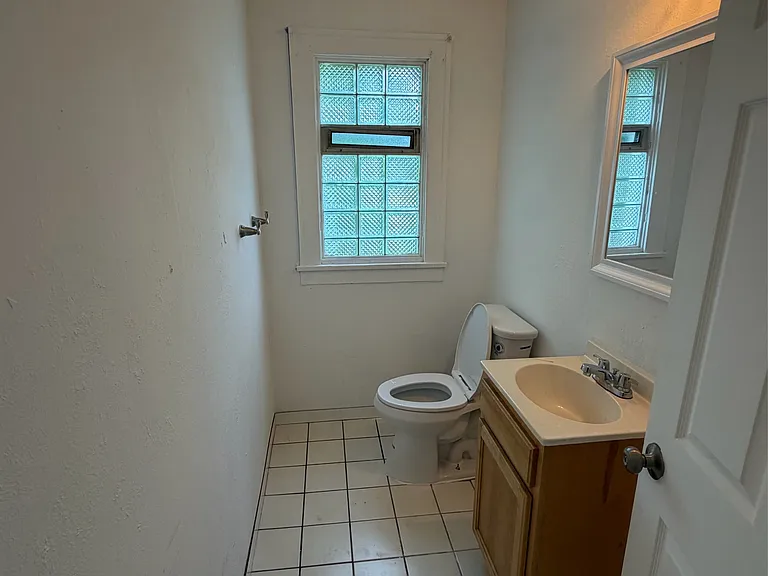 3724 Hillman St — Photo 11