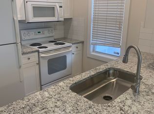 490 Barnett Shoals Rd APT 706, Athens, GA 30605