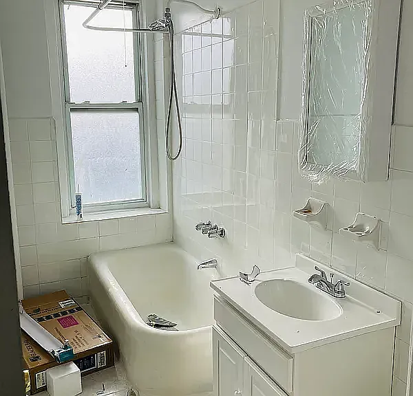1323 E 16th St #B9 — Photo 4