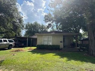 109 S Coffelt St, Alvin, TX 77511