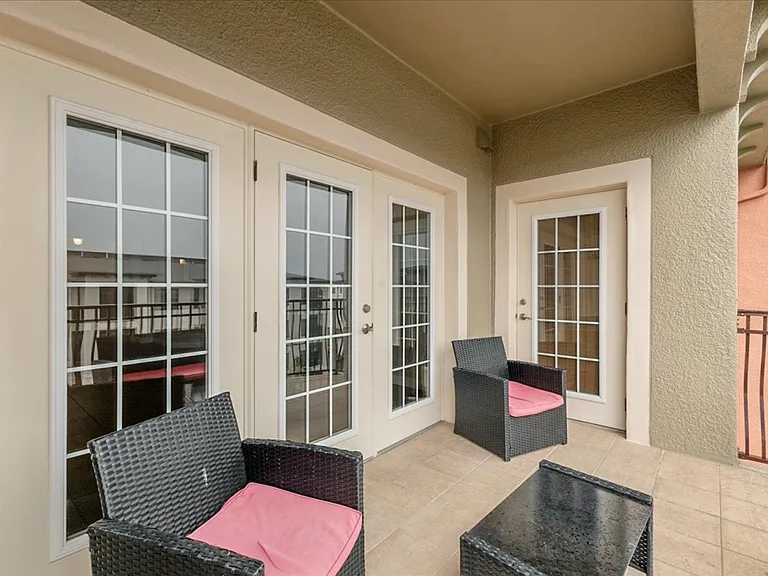 424 Luna Bella Ln #432 — Photo 28