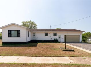 420 Bell Center Rd, Gays Mills, WI 54631