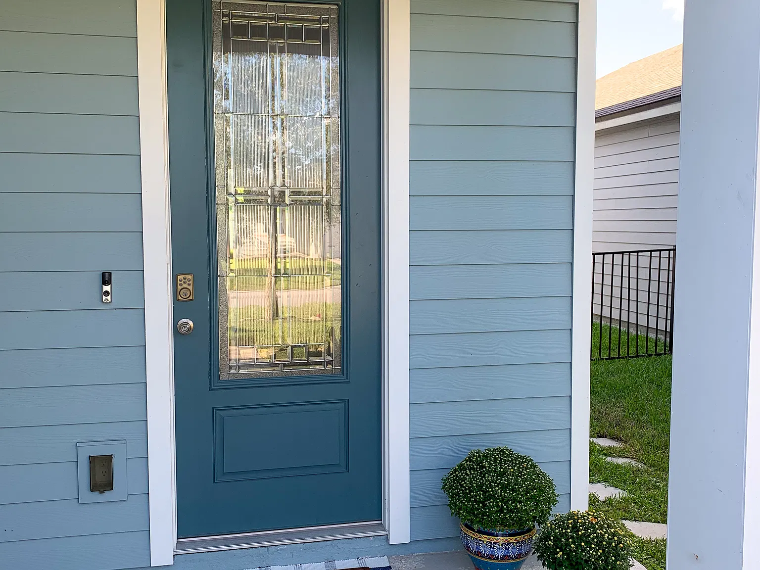3 bed, 2.5 bath, 2045 sqft, $3,100 — Photo 4