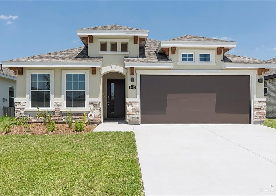 1st image of 8406 N 33rd Ln