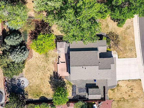 5th image of 1346 Nonaham Ln