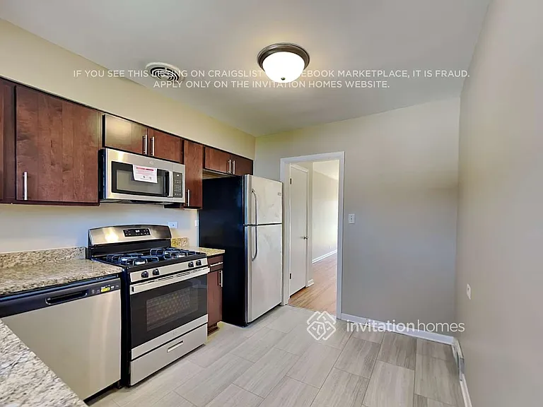 7504 Emerson St — Photo 10