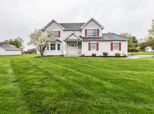 8 Cobblewood Ct, Phillipsburg, NJ 08865