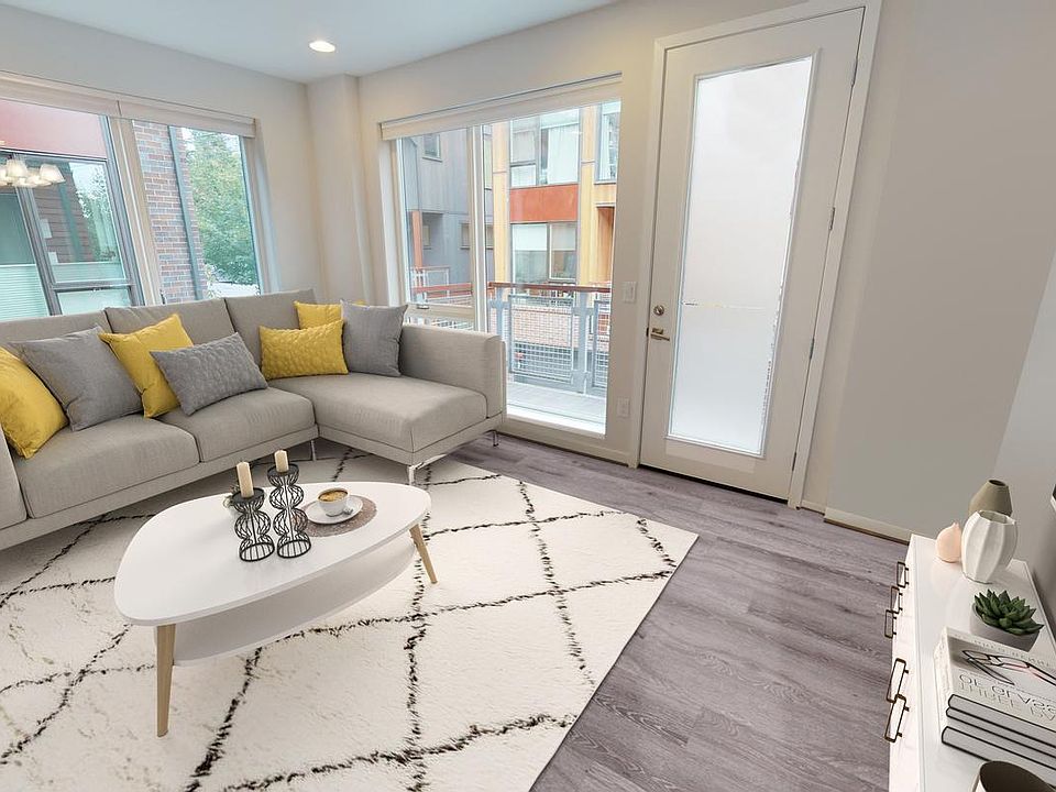 Optionally furnished common areas! Common areas can come beautifully furnished by our in-house design team for an additional fee.