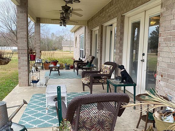 2nd image of 31 N Hill Dr