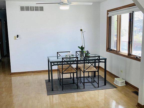 5th image of 3559 S Lowe Ave #2