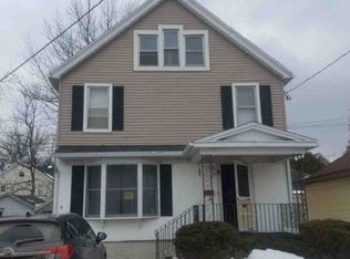 8 Seneca Ave, Batavia, NY 14020