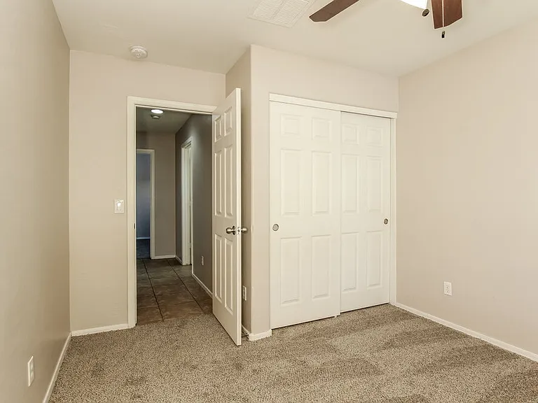 2431 W Gaby Rd — Photo 13
