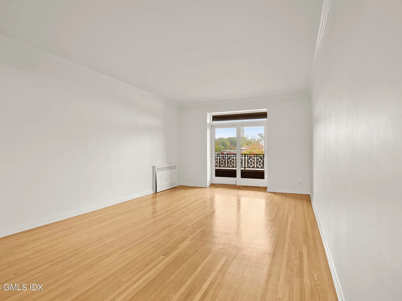 2 bed, 2.0 bath, 1284 sqft, $6,150 — Photo 3