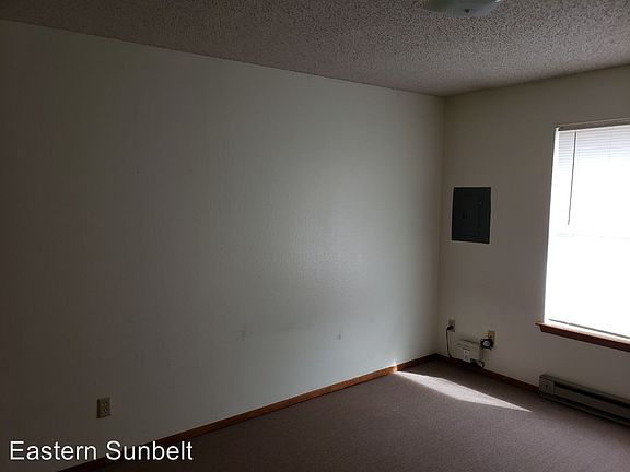 5th image of 1513 S Avenue I
