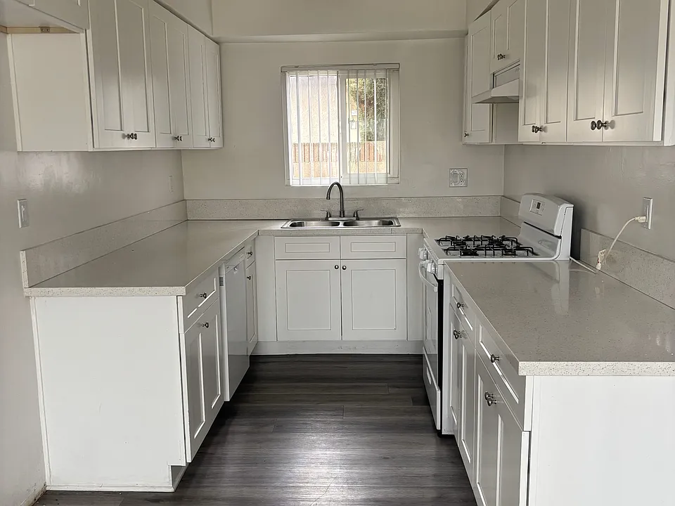Woodcliff Apartment Homes