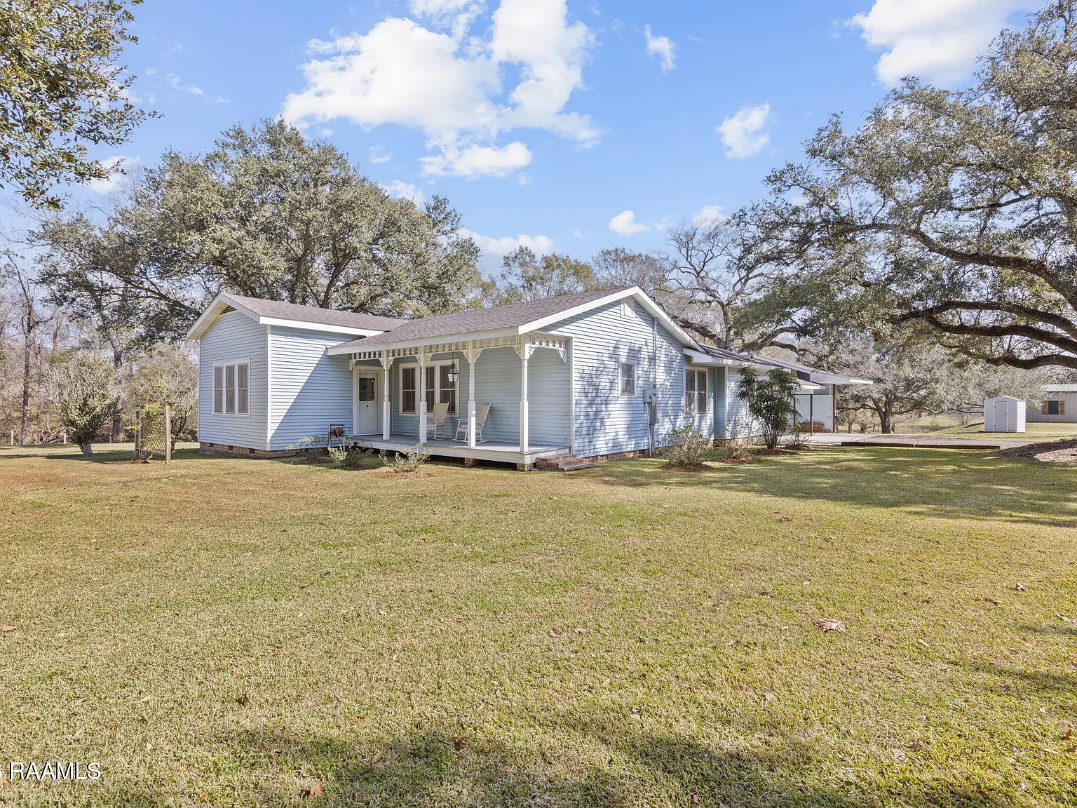 3 bed, 2681 sqft, $2,500 — Photo 3