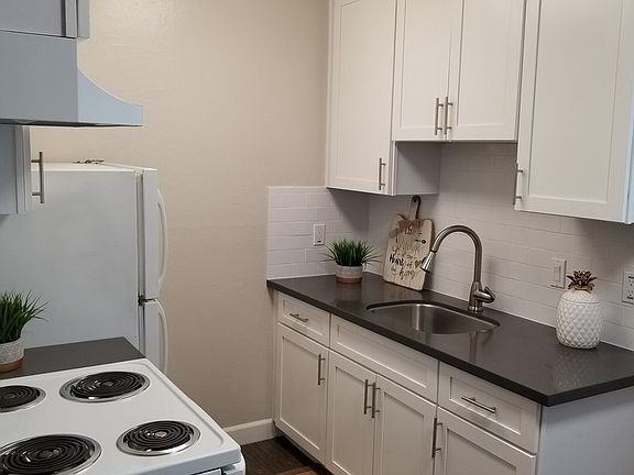 2nd image of 2412 Q St APT 1